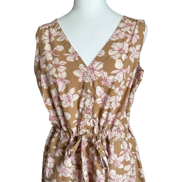 GAP Women MIDI HANKERCHIEF HEM DRESS Floral  multicolor Size L Petite - Picture 5 of 17